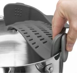 SensaHome- Siliconen Vergiet - Keuken Afgietdeksel - Afgiethulp - Siliconen - BPA Vrij - Grijs -Buiten Kamperen 1200x1144 2