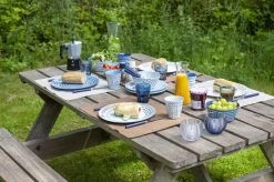 Bo-Camp - Servies - Mix & Match- 16-Delig - Blauw -Buiten Kamperen 1200x799 7